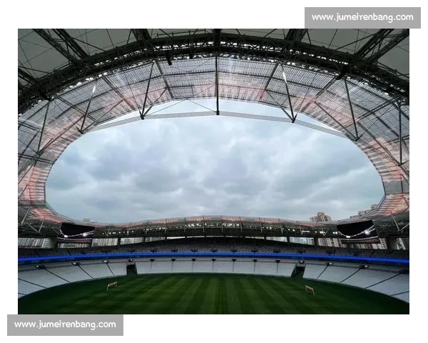 打造全民参与多功能融合发展的现代综合体育中心新标杆建设区域活力引擎